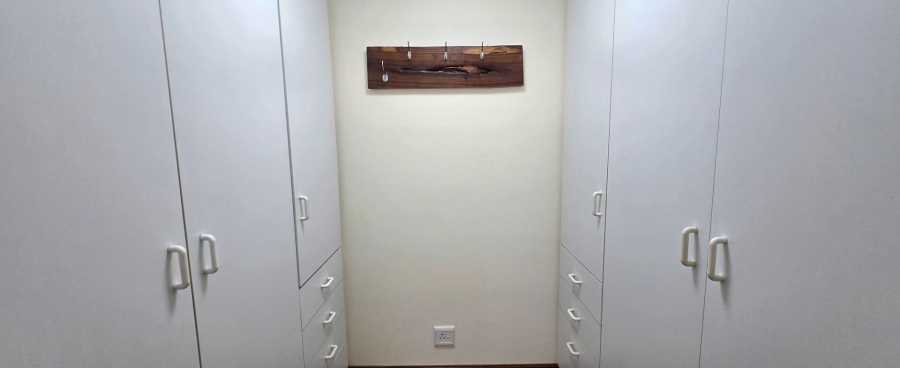 3 Bedroom Property for Sale in Kleinbaai Western Cape